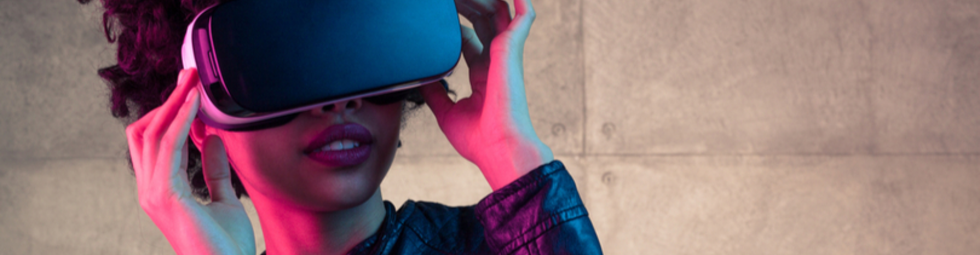 How companies are using virtual reality to develop employees' soft skills